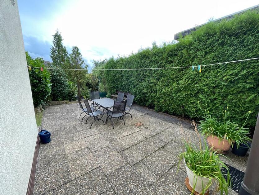 3 ZKB an eine einzelne Person zu verbieten + Garten und Terrasse