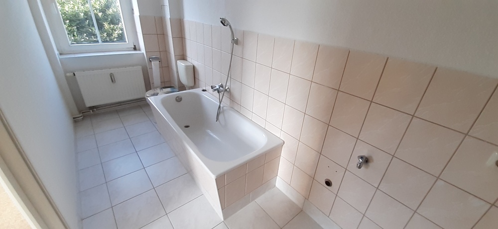 helle Zwei-Zimmer-Wohnung in ruhiger Lage mit guter Fernsicht 2 zimmer