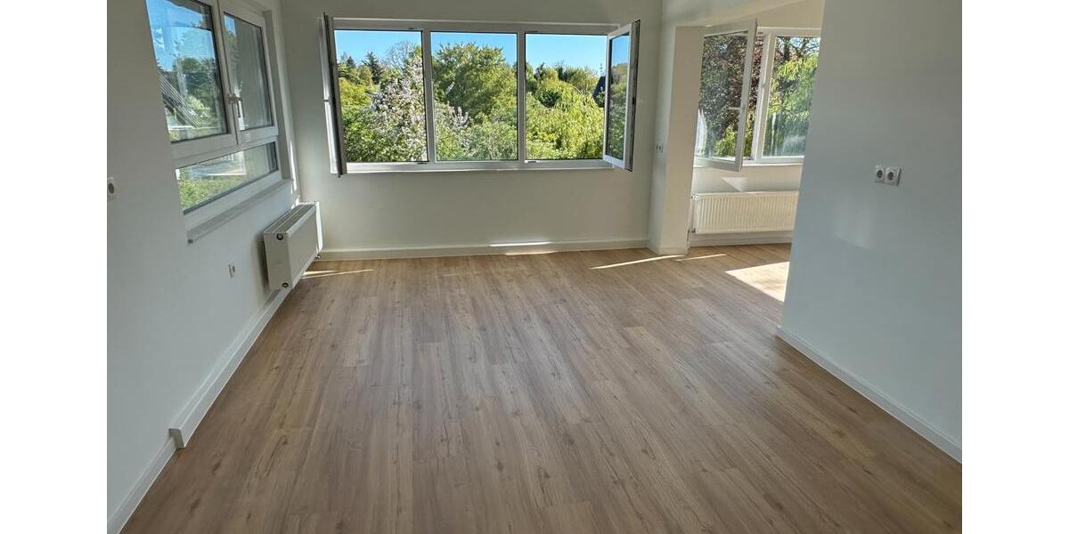 Etagenwohnung Unkel - 3 Zimmer, 105 m&sup2;, 1.100&euro; | Angebot:26692694
