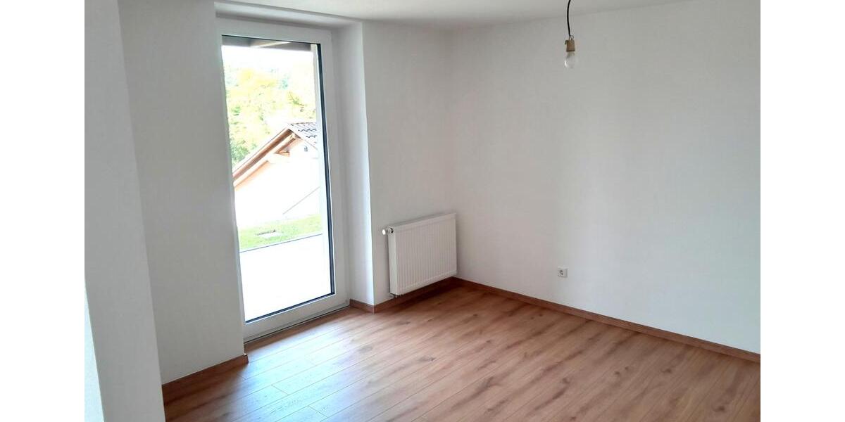 Erdgeschoßwohnung Titting - 3 Zimmer, 103 m&sup2;, 1.050&euro; | Angebot:26023194