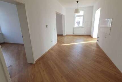 Wohnung Bremerhaven - 3 Zimmer, 83 m&sup2;, 625&euro; | Angebot:27069233
