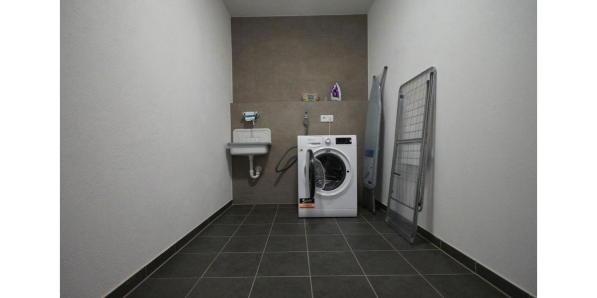 65 qm Maisonette-Wohnung in GD Terrasse | Waldblick | Stellplatz 1 zimmer