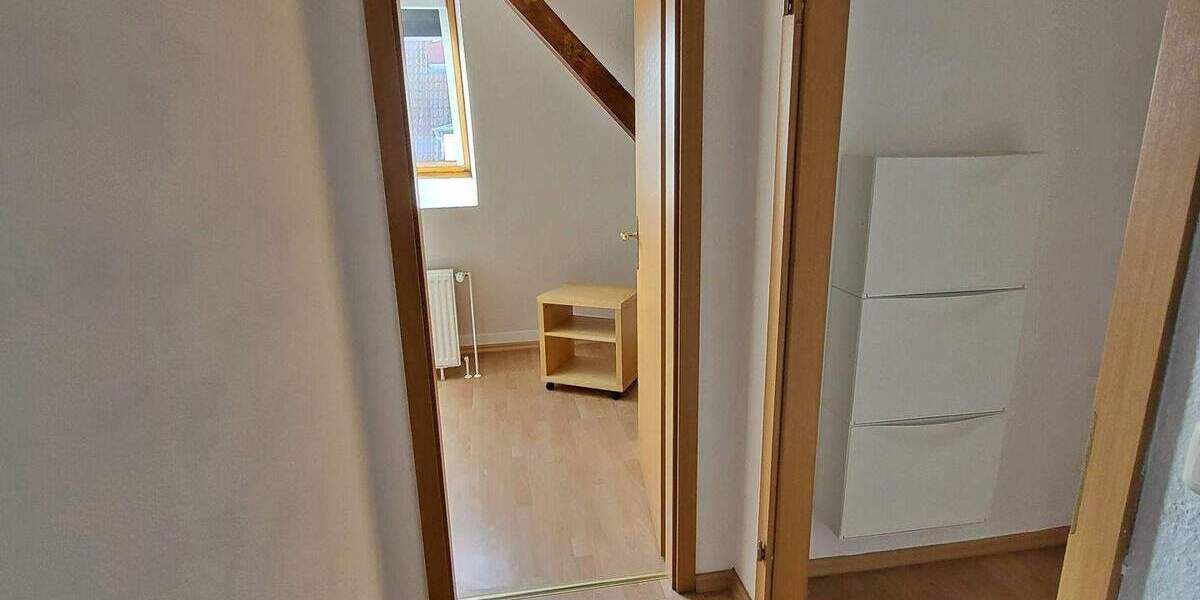 Etagenwohnung Schwerin Schelfstadt - 2 Zimmer, 39 m&sup2;, 410&euro; | Angebot:25676967