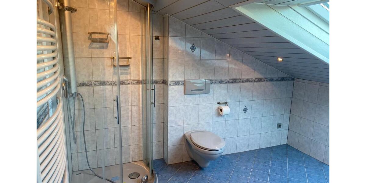 Dachgeschoßwohnung Hünfelden - 2 Zimmer, 100 m&sup2;, 800&euro; | Angebot:25640896