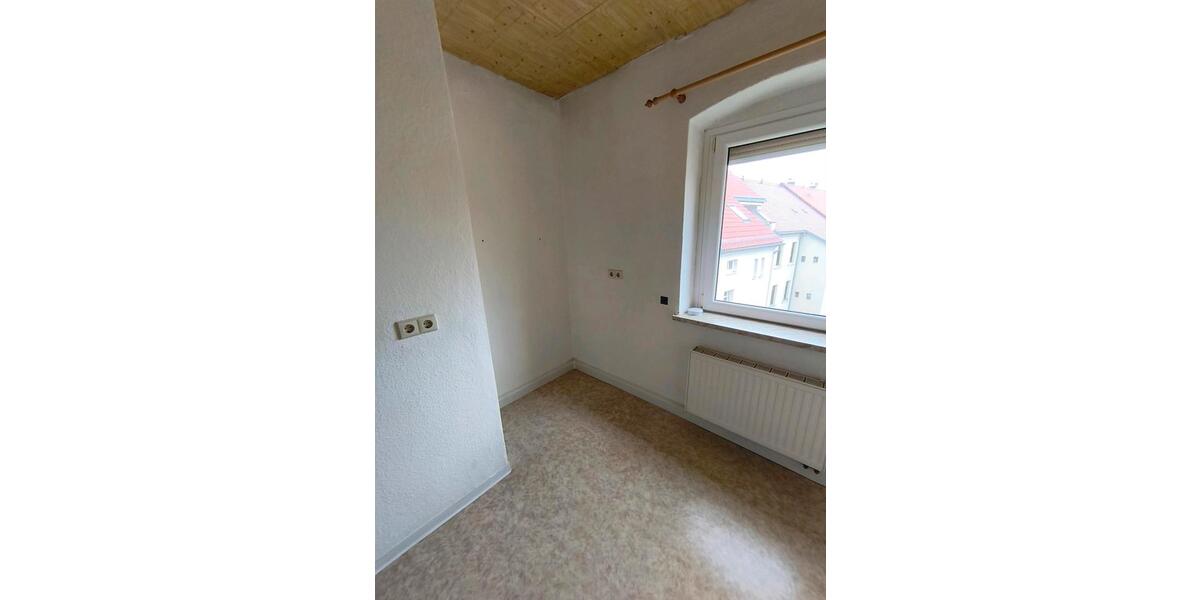 Etagenwohnung Neustadt in Sachsen - 3 Zimmer, 71 m&sup2;, 720&euro; | Angebot:25945275