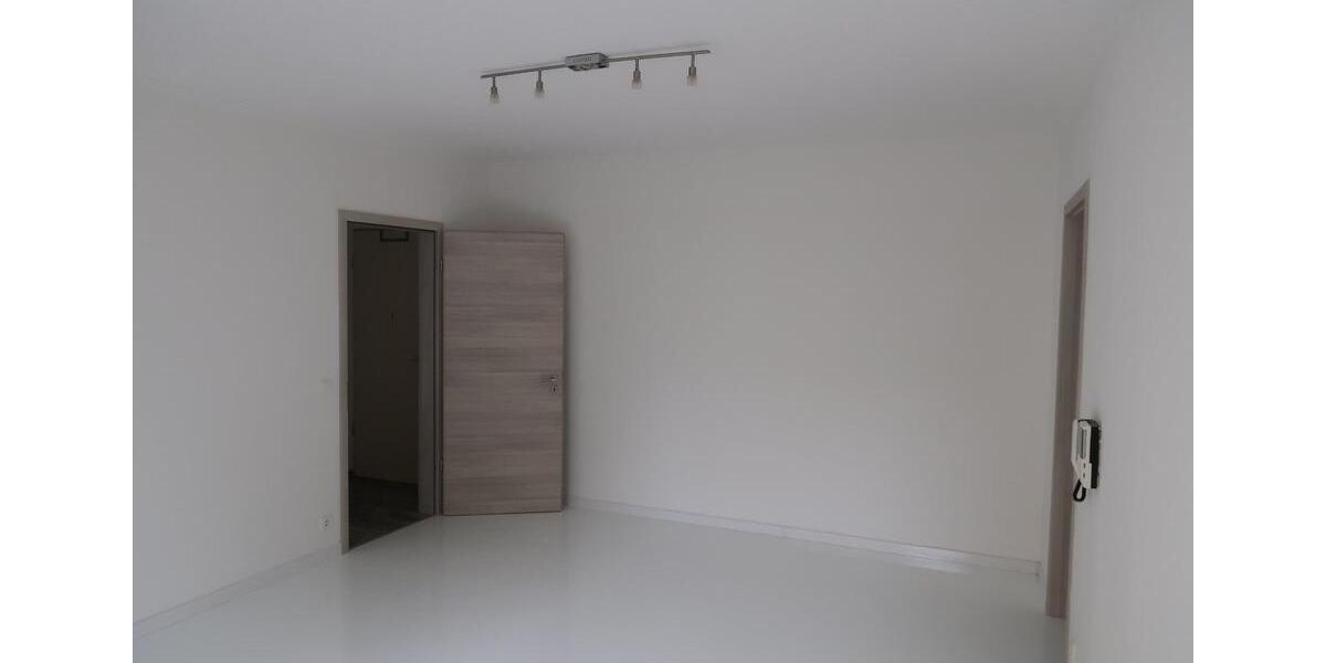 Erdgeschoßwohnung Deggendorf - 2 Zimmer, 64 m&sup2;, 650&euro; | Angebot:25857785