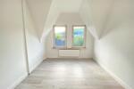 Schöne DG Wohnung mit wunderschönem Ausblick zimmer