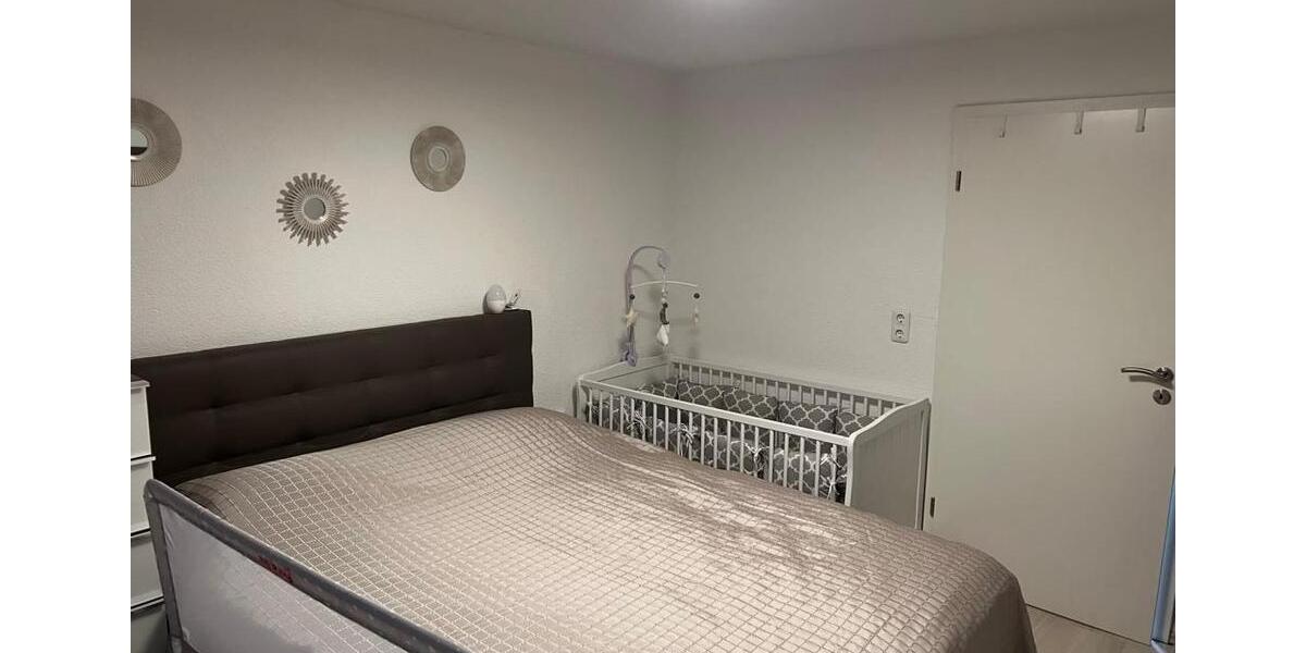 Dachgeschoßwohnung Mannheim Käfertal - 3 Zimmer, 75 m&sup2;, 1.350&euro; | Angebot:26550366