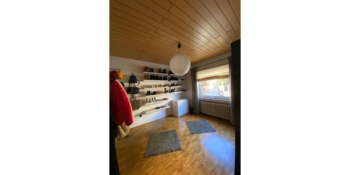 Erdgeschoßwohnung Siegen - 3 Zimmer, 85 m&sup2;, 892&euro; | Angebot:25891434
