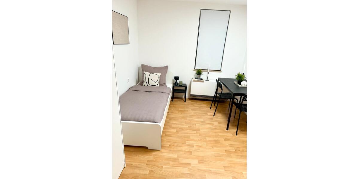 Wohnen auf Zeit Vaihingen an der Enz - 2 Zimmer, 50 m&sup2;, 15&euro; | Angebot:25304676