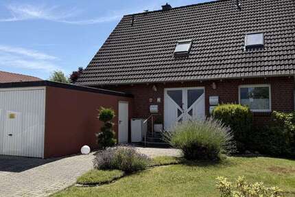 Wohnung Ilsede - 3 Zimmer, 100 m&sup2;, 900&euro; | Angebot:27019115