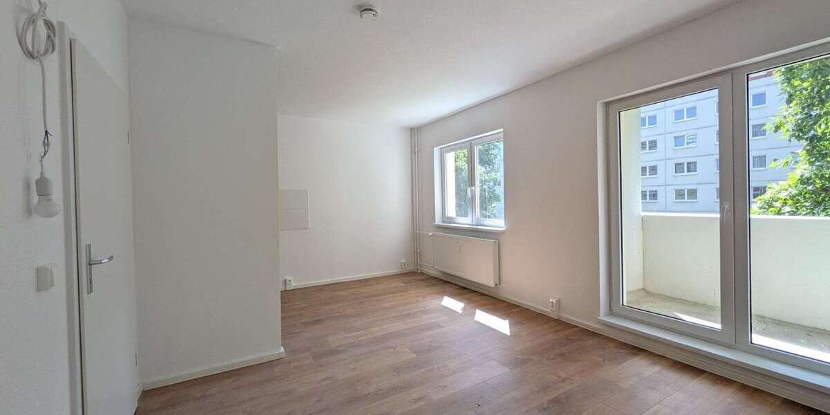 Etagenwohnung Halle Halle-Neustadt - 4 Zimmer, 68 m&sup2;, 550&euro; | Angebot:27252577