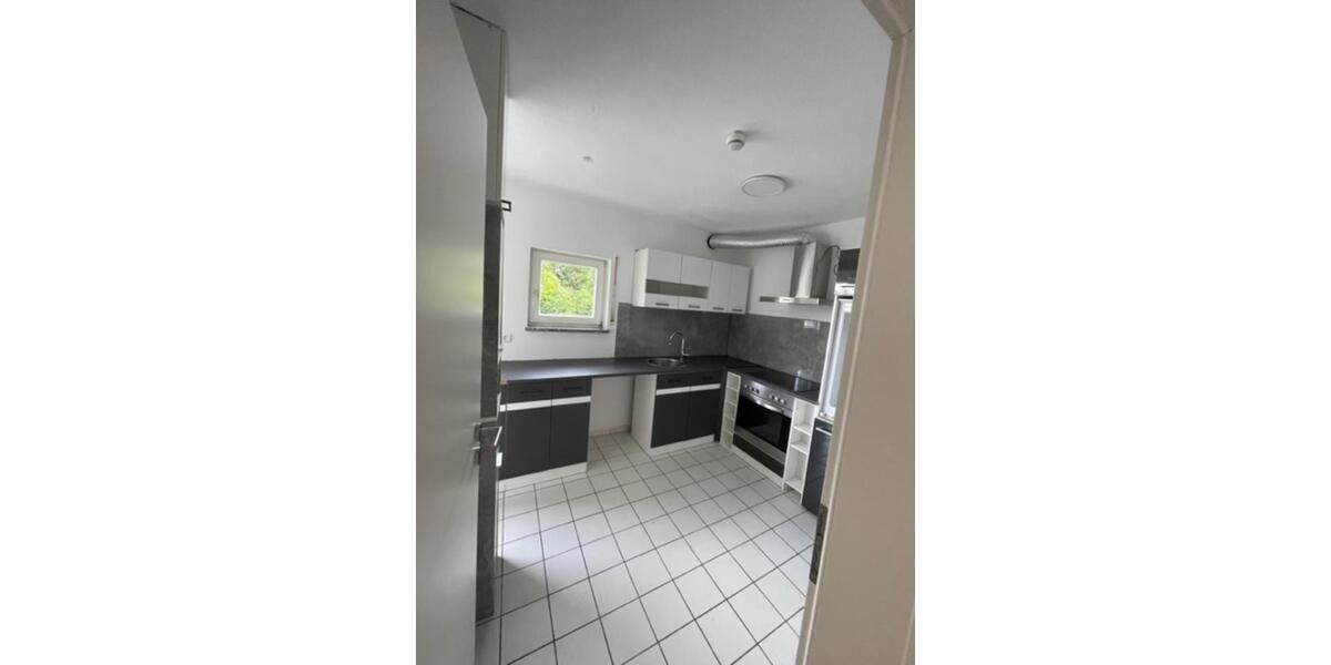 Etagenwohnung Engen - 3.5 Zimmer, 82 m&sup2;, 980&euro; | Angebot:25821681