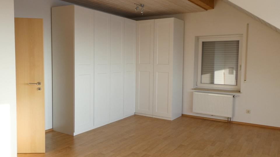 Etagenwohnung Friedrichshafen Ailingen - 7 Zimmer, 196 m&sup2;, 2.100&euro; | Angebot:26071877