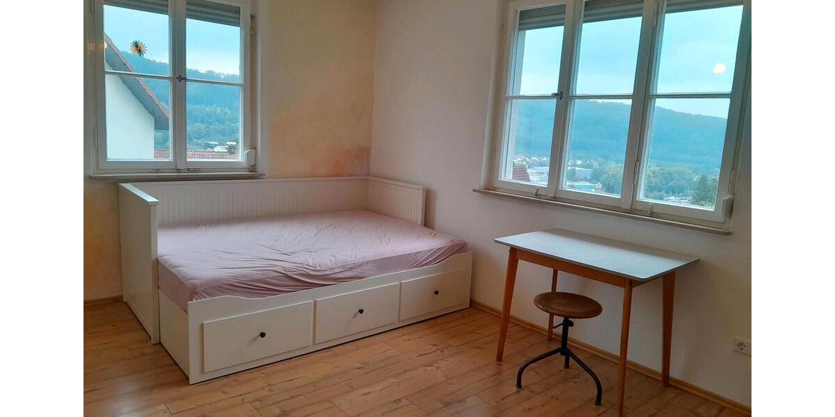 2 Zimmer in Wohnung mit Charme, Garten und einzigartiger Aussicht 2 zimmer