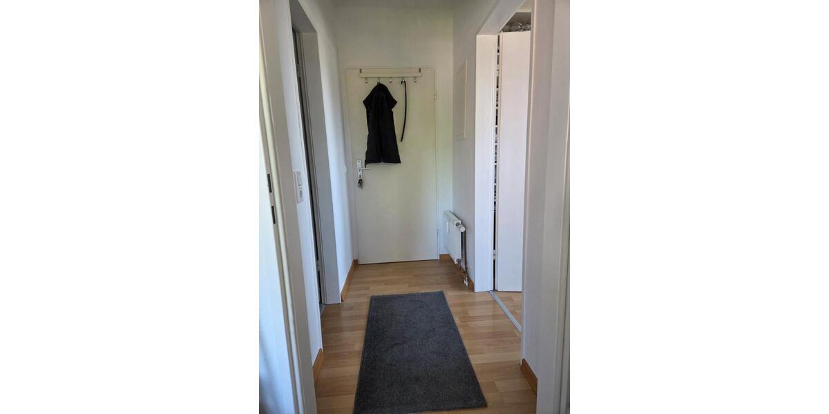 Etagenwohnung Oldenburg Eversten - 1 Zimmer, 33 m&sup2;, 490&euro; | Angebot:26656896