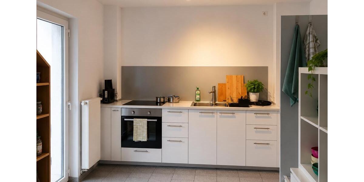 Wohnen auf Zeit Neu-Ulm Ludwigsfeld - 7 Zimmer, 180 m&sup2;, 465&euro; | Angebot:26613342