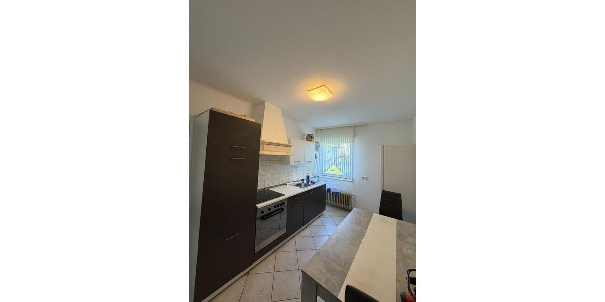 Erdgeschoßwohnung Leverkusen Bergisch Neukirchen - 7 Zimmer, 160 m&sup2;, 3.000&euro; | Angebot:25616673