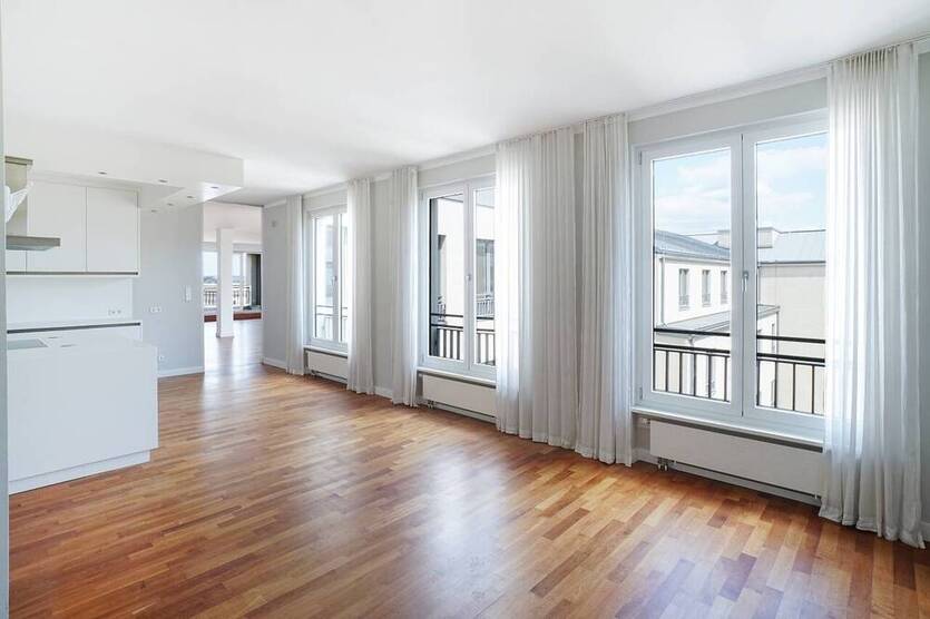 Hauptstadtpanorama inklusive - Exklusives Penthouse im Berliner Herzen