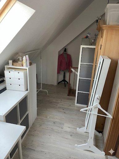 Dachgeschoßwohnung Wuppertal - 4 Zimmer, 97 m&sup2;, 702&euro; | Angebot:26480762