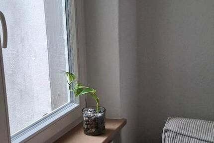 Mietzimmer 600 zimmer