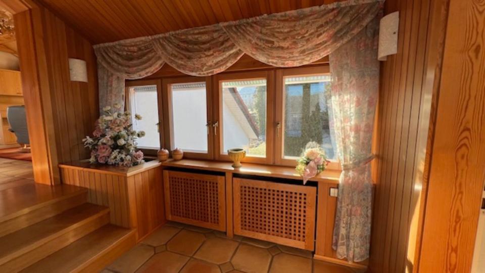 Dachgeschoßwohnung Ostelsheim - 2 Zimmer, 1.000&euro; | Angebot:22979697