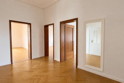 Wohnung Lahr Dinglingen - 4 Zimmer, 160 m&sup2;, 1.450&euro; | Angebot:27259971