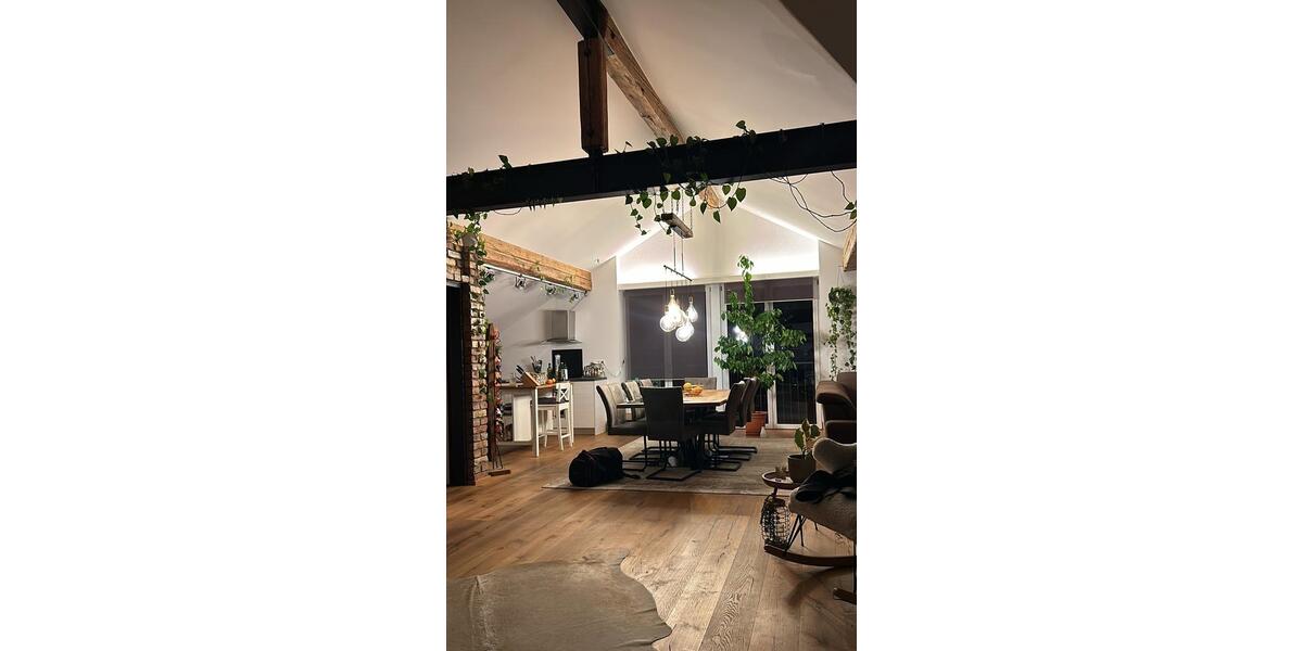 Traumhafte 2.5 Zimmer Dachgeschoss Wohnung inkl. Dachterrasse 2.5 zimmer