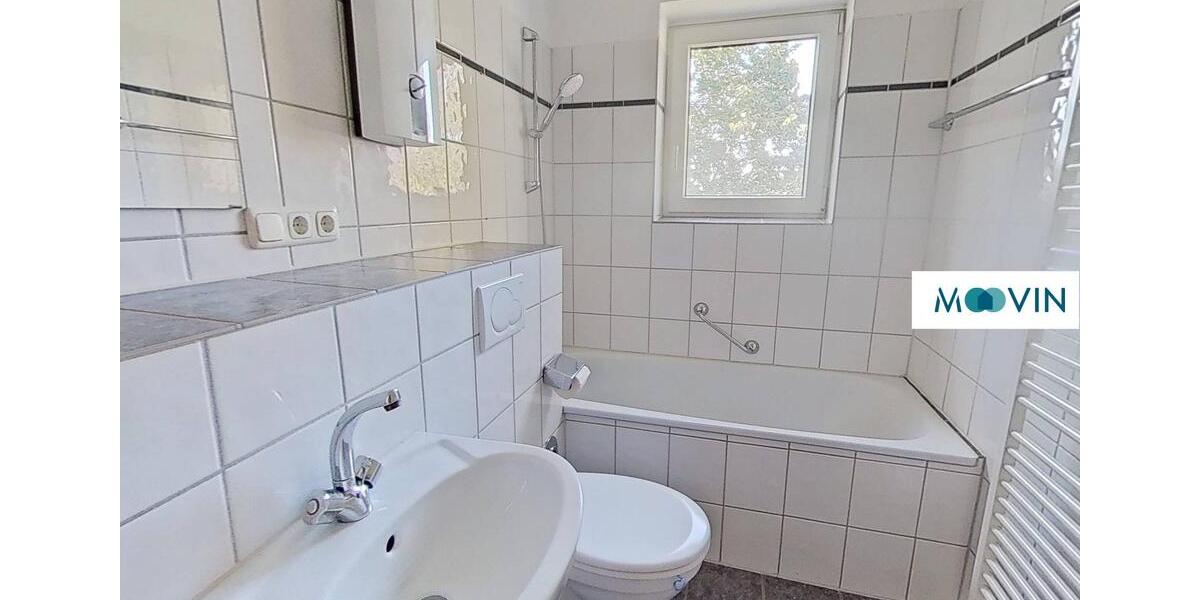 Etagenwohnung Lügde - 3 Zimmer, 73 m&sup2;, 485&euro; | Angebot:23328953