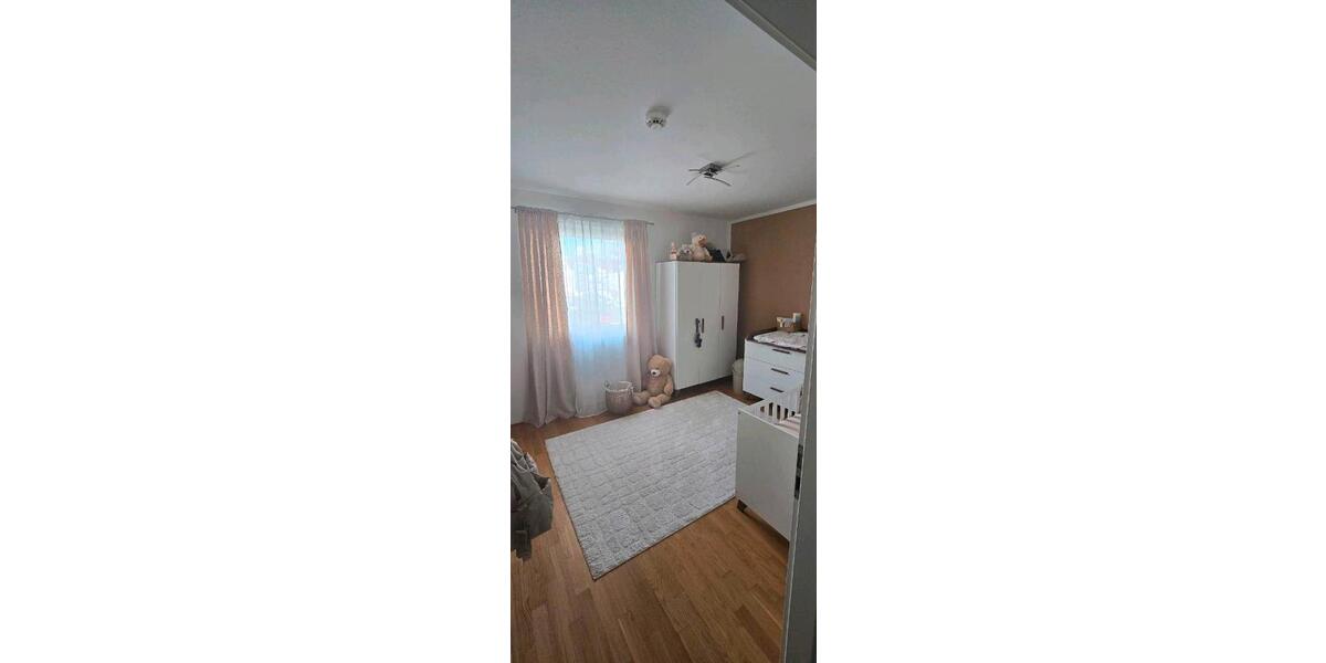 Etagenwohnung Mannheim Gartenstadt - 4 Zimmer, 99 m&sup2;, 1.770&euro; | Angebot:26237136