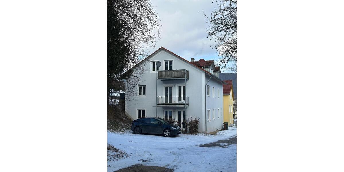 Etagenwohnung Walting - 4 Zimmer, 92 m&sup2;, 950&euro; | Angebot:25870720
