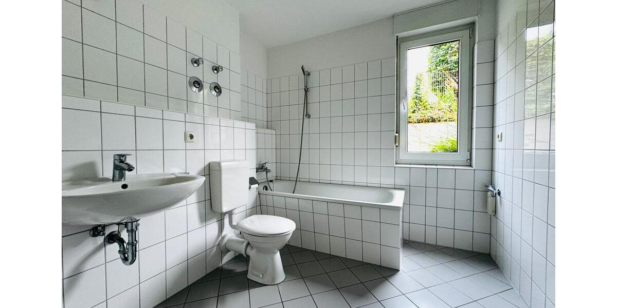 Erdgeschoßwohnung Schwerin - 3 Zimmer, 73 m&sup2;, 690&euro; | Angebot:25056225