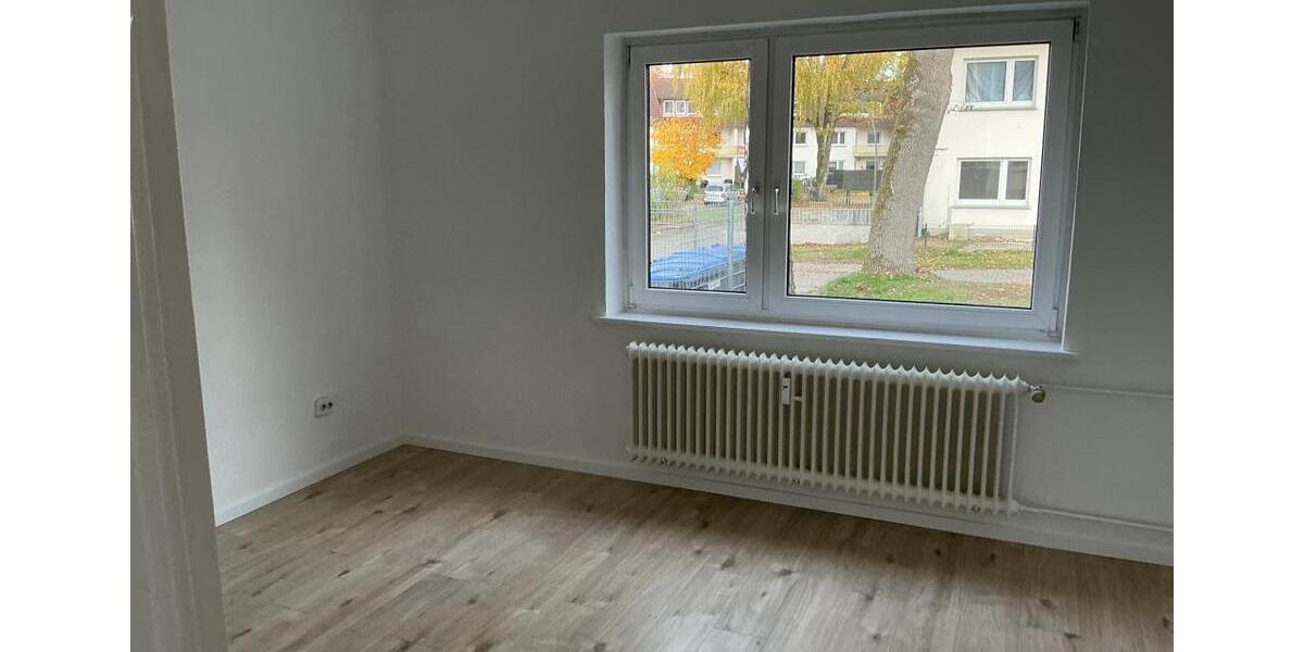 Erdgeschoßwohnung Zeven - 3 Zimmer, 61 m&sup2;, 569&euro; | Angebot:23475697