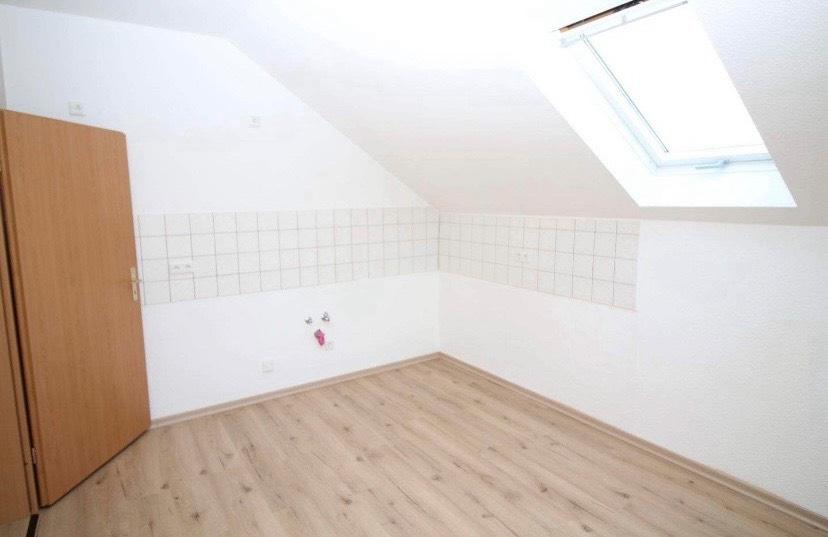 Etagenwohnung Niederwürschnitz - 3 Zimmer, 72 m&sup2;, 432&euro; | Angebot:26618927