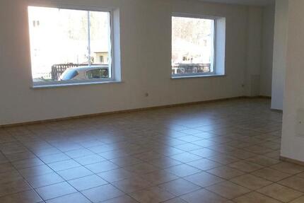 Gewerbeobjekt Ellefeld - 2 Zimmer, 110 m&sup2;, 350&euro; | Angebot:20443717