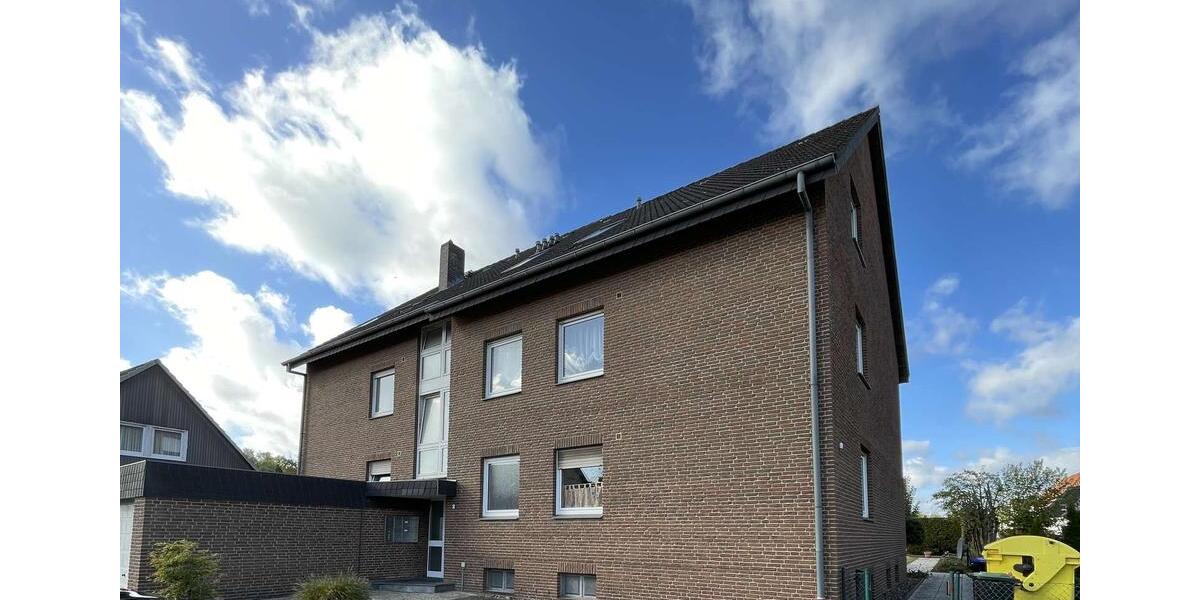 Dachgeschoßwohnung Spenge - 3 Zimmer, 71 m&sup2;, 490&euro; | Angebot:25805466