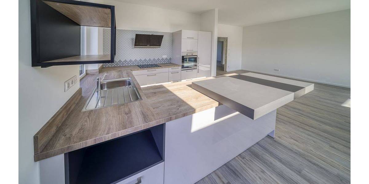 Etagenwohnung Stade Hohenwedel - 5 Zimmer, 122 m&sup2;, 1.595&euro; | Angebot:25968505