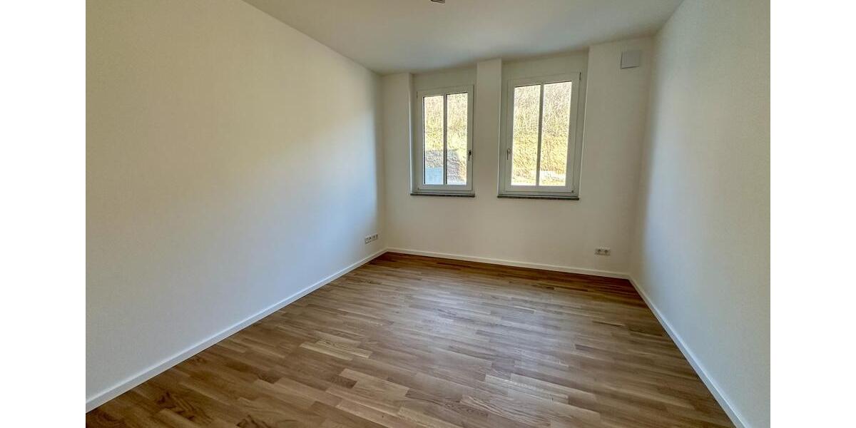 Erdgeschoßwohnung Eisenach - 3 Zimmer, 102 m&sup2;, 1.330&euro; | Angebot:25512320