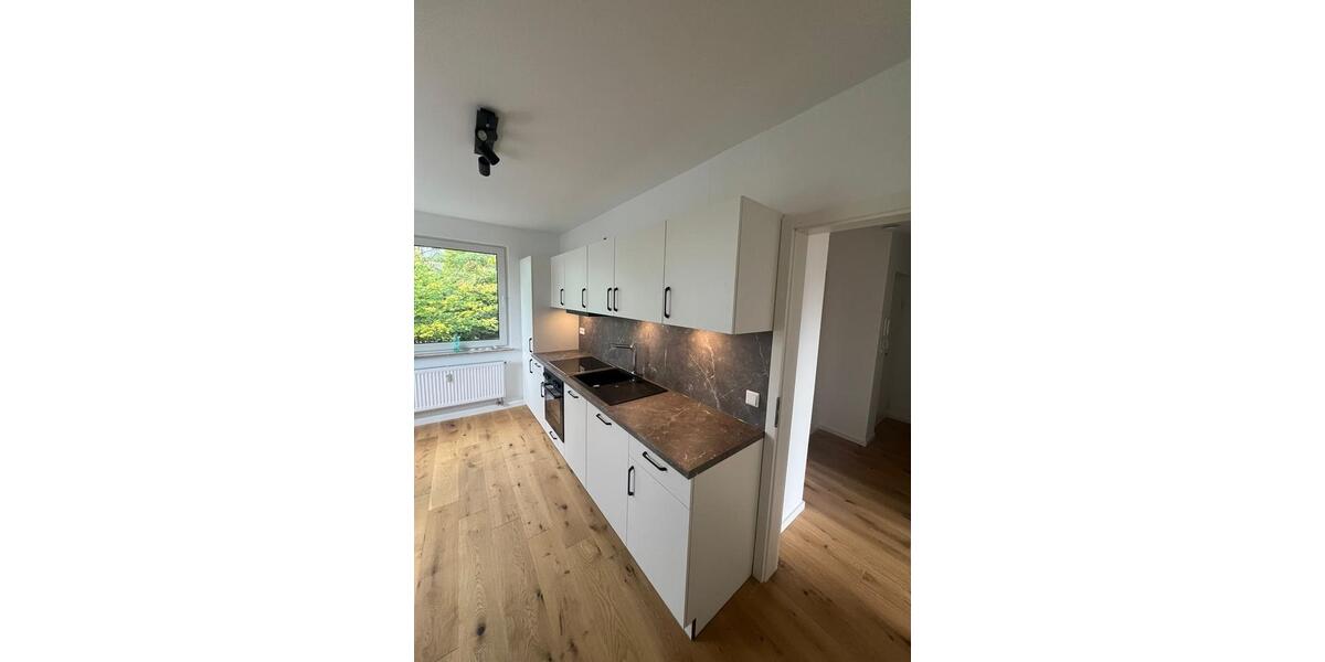 Etagenwohnung Köln Mülheim - 1 Zimmer, 46 m&sup2;, 1.350&euro; | Angebot:26444555