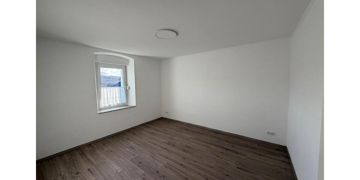 Erdgeschoßwohnung Pelm - 4 Zimmer, 110 m&sup2;, 990&euro; | Angebot:26325920
