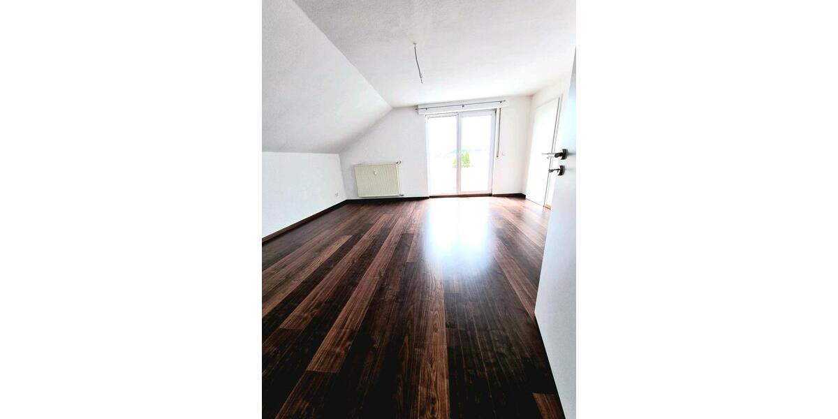 Dachgeschoßwohnung Salem - 2 Zimmer, 46 m&sup2;, 750&euro; | Angebot:25346889