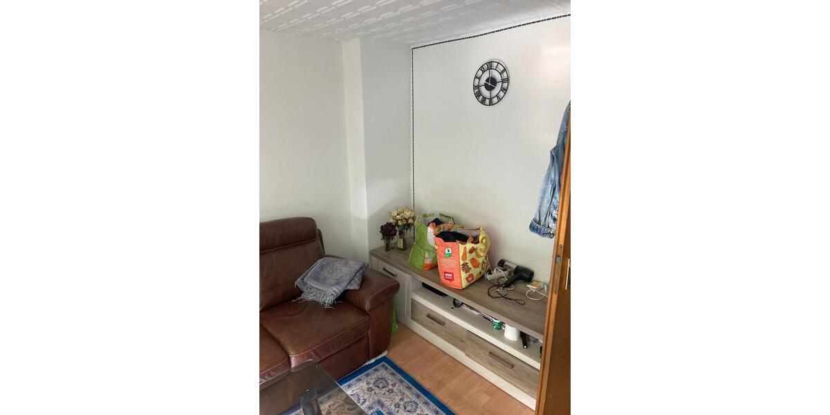 Dachgeschoßwohnung Lübeck Sankt Lorenz Nord - 2 Zimmer, 29 m&sup2;, 350&euro; | Angebot:22256092