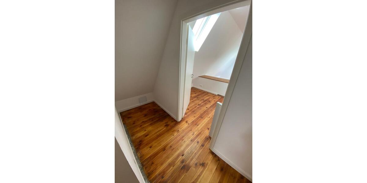 Wohnen auf Zeit Paderborn Univiertel - 1 Zimmer, 18 m&sup2;, 510&euro; | Angebot:26469893