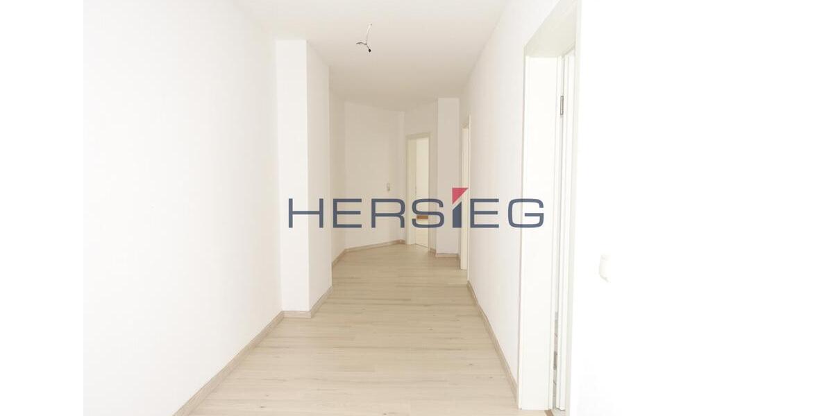 Etagenwohnung Annaberg-Buchholz Buchholz - 2 Zimmer, 74 m&sup2;, 400&euro; | Angebot:25960905