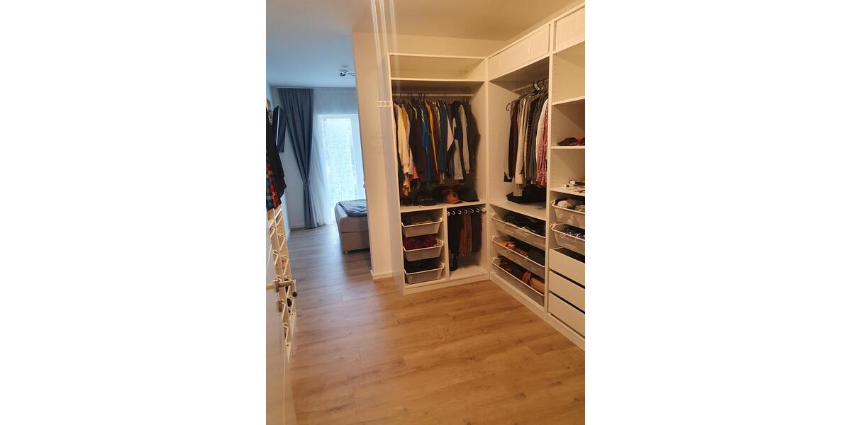 Einfamilienhaus Bodenwöhr - 5 Zimmer, 180 m&sup2;, 1.200&euro; | Angebot:26237550