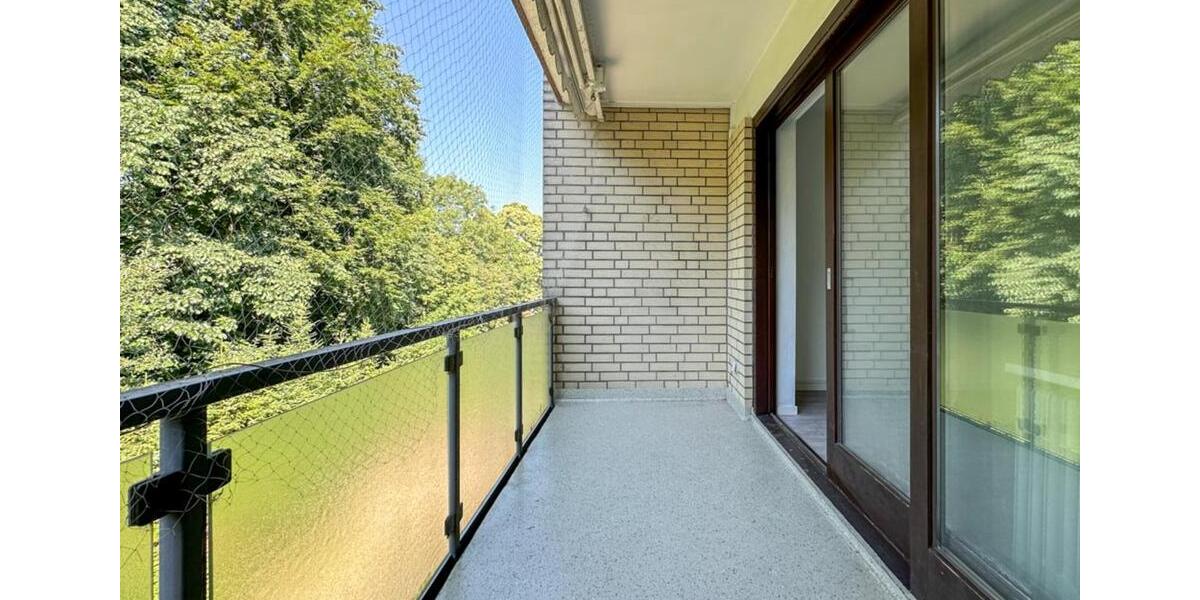 Dachgeschoßwohnung Stade Altländer Viertel - 3 Zimmer, 90 m&sup2;, 950&euro; | Angebot:25640684