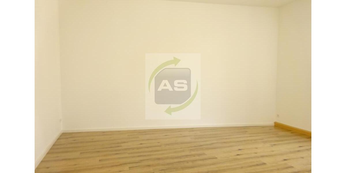 Etagenwohnung Zwickau - 4 Zimmer, 161 m&sup2;, 1.156&euro; | Angebot:26263464