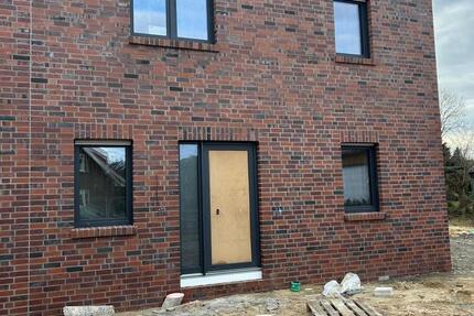 Erstbezug DHH mit Garten zum 01.05.2026 3 zimmer