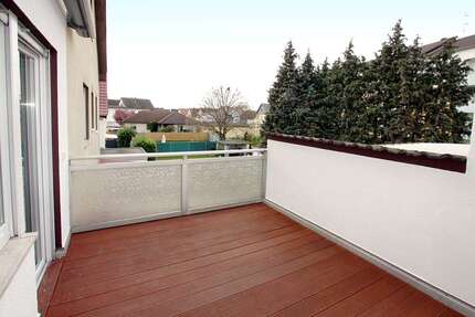 Wohnung Bischofsheim - 4 Zimmer, 92 m&sup2;, 990&euro; | Angebot:27201607