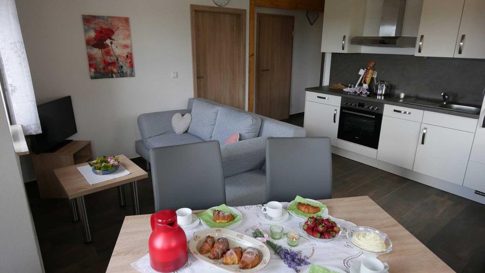 Erdgeschoßwohnung Ochsenhausen - 4 Zimmer, 70 m&sup2;, 770&euro; | Angebot:25839345